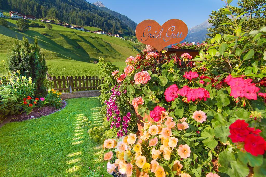 Ferienwohnung Haus Rosmarie Neustift im Stubaital Exterior foto